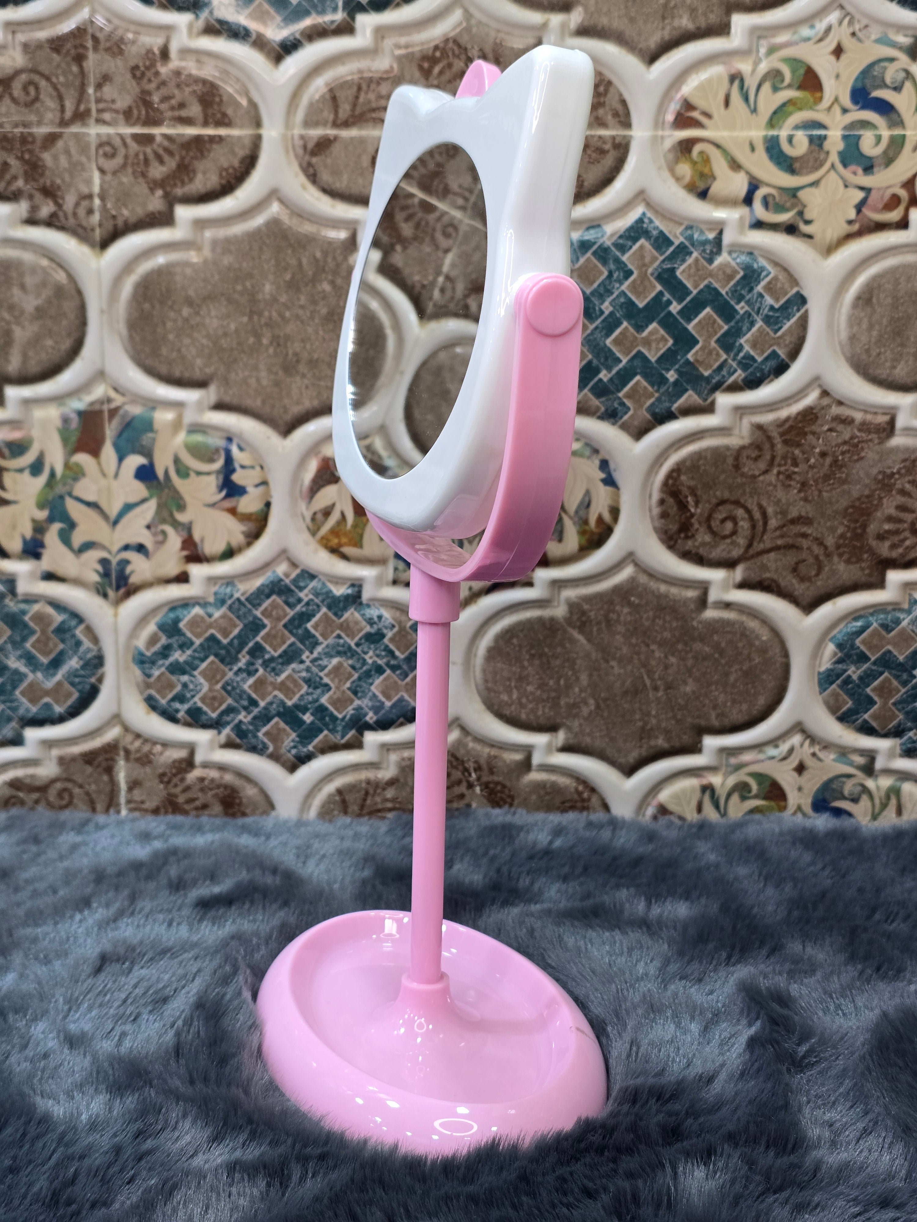 TABLETOP KITTY MAKEUP MIRROR