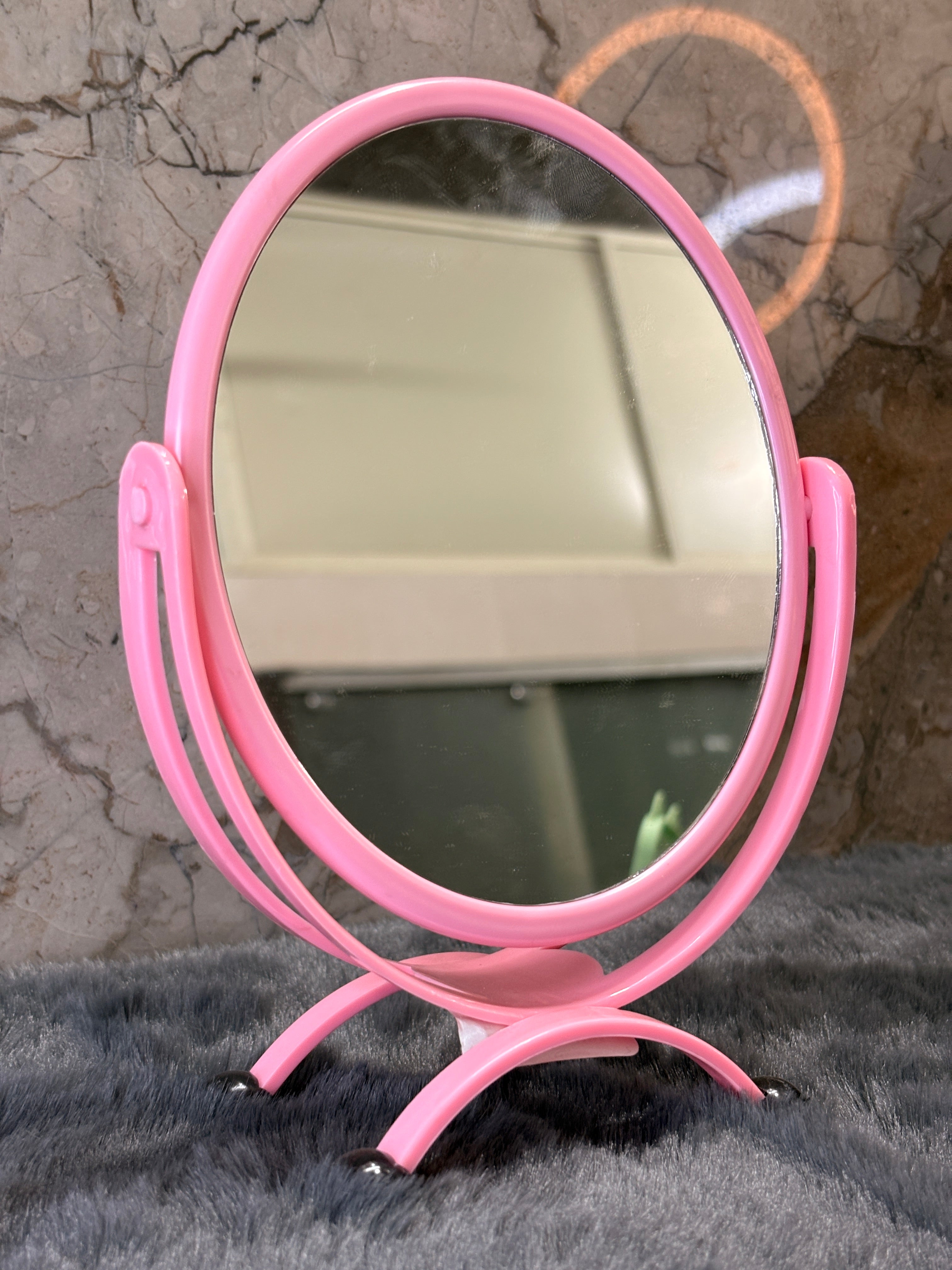 TABLETOP MAKEUP MIRROR