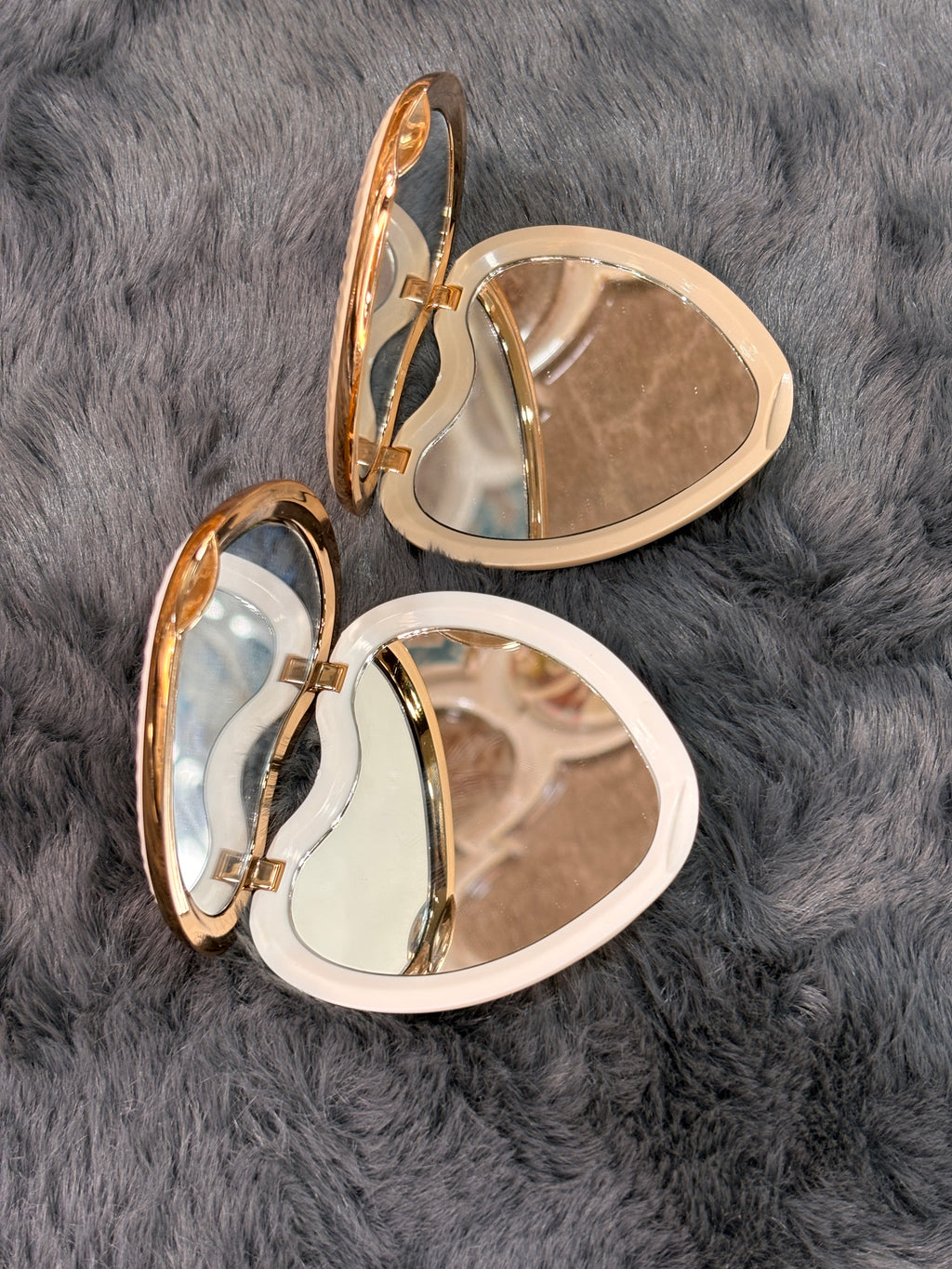Cosmetic Mirror